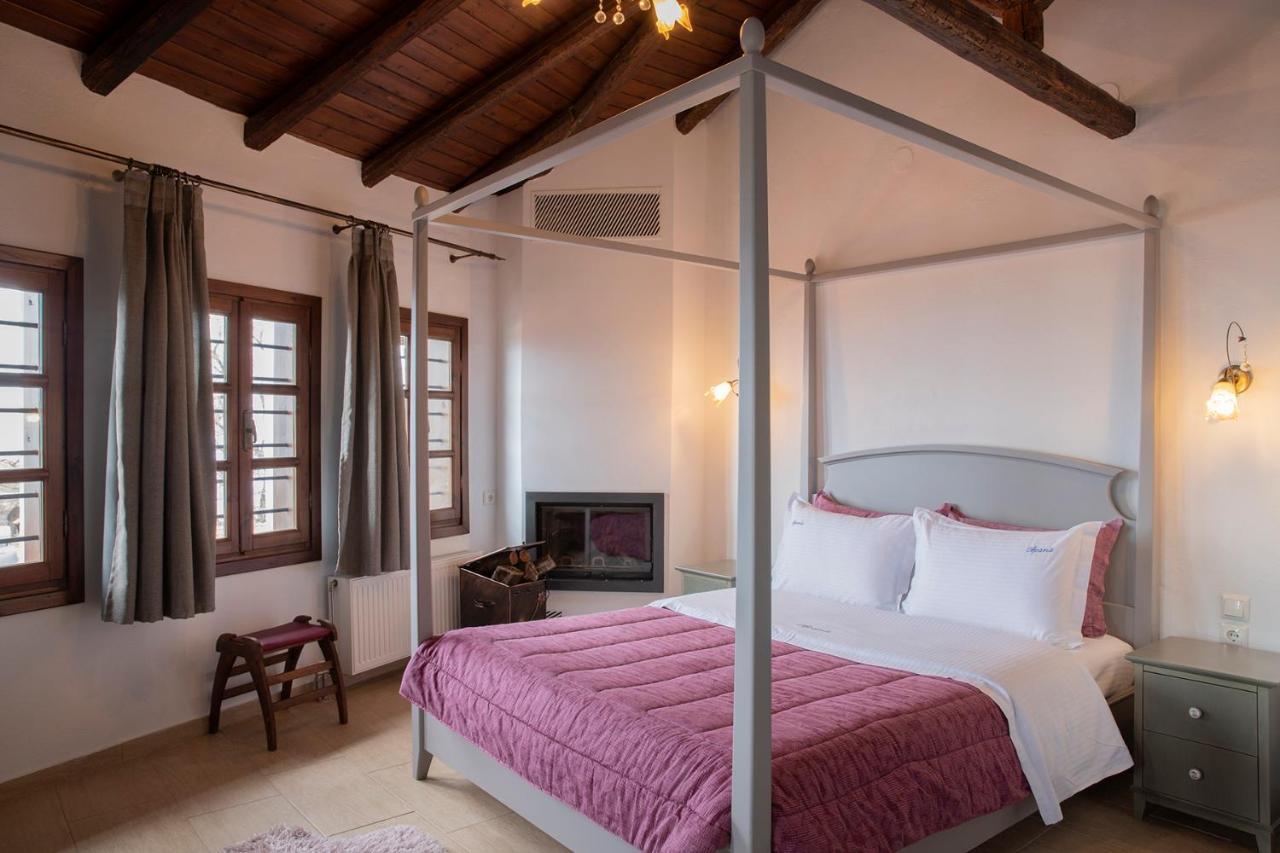Guesthouse Ourania 帕莱斯潘蒂雷蒙 外观 照片